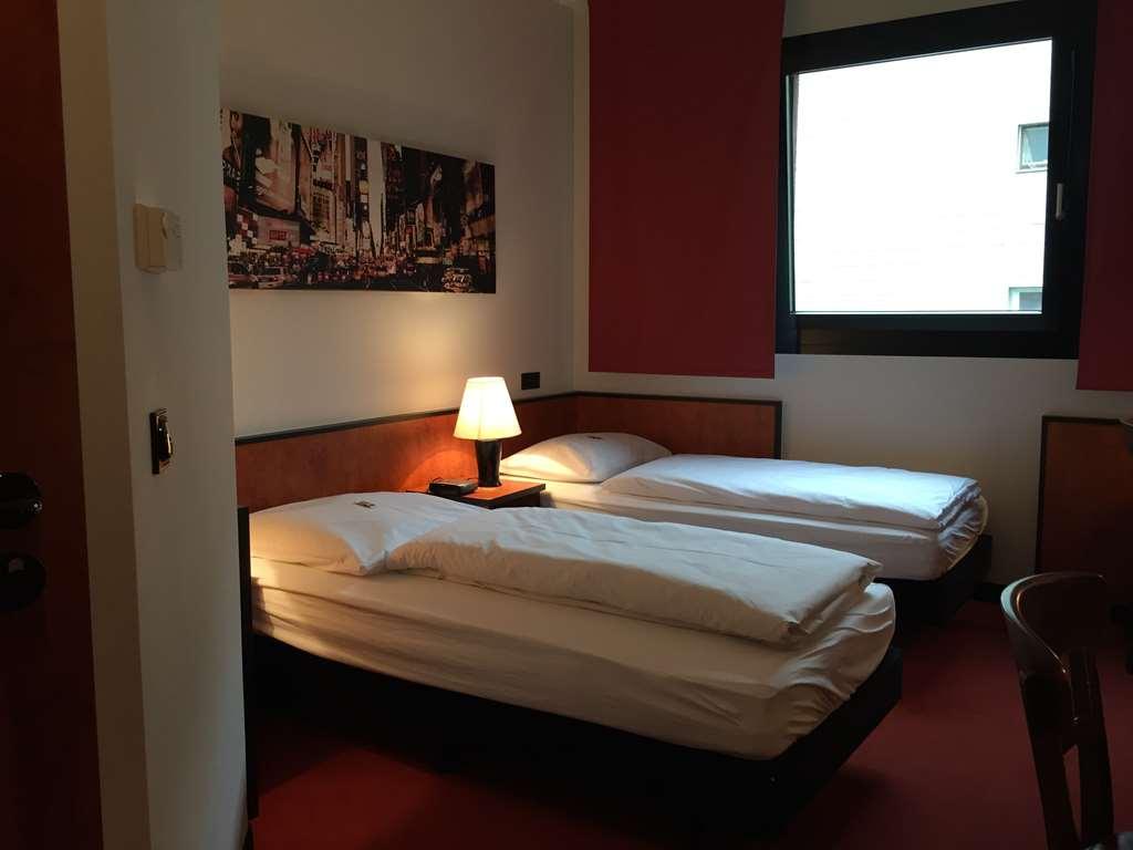 Ara Hotel Comfort Ingolstadt Room photo